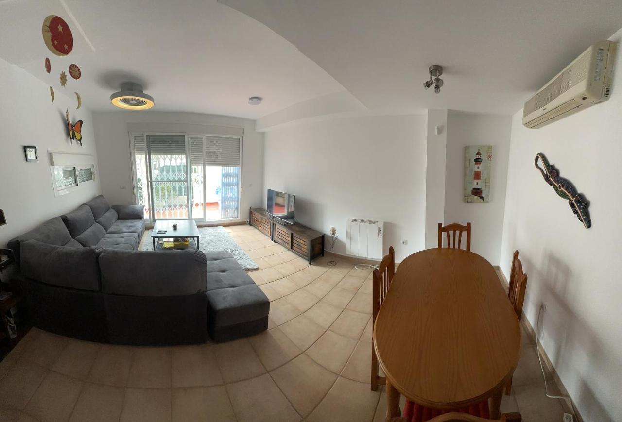 Con Piscina Y Dos Terrazas Holiday home